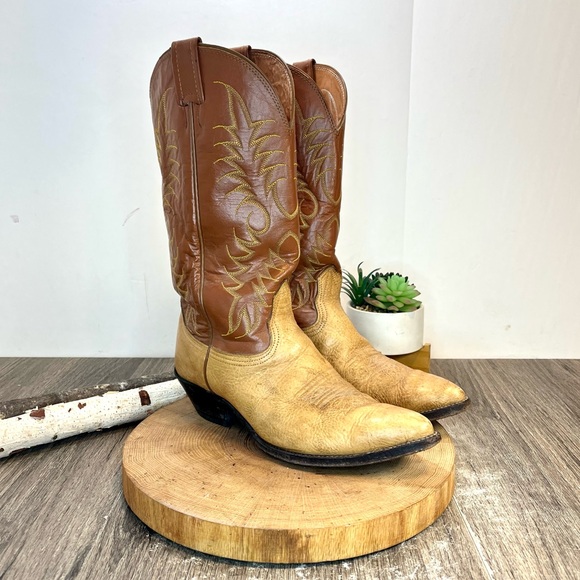 *Nocona | Vintage Men’s Leather Western Cowboy Boots Tan/brown 38068 Size 8.5 EE - Picture 7 of 13